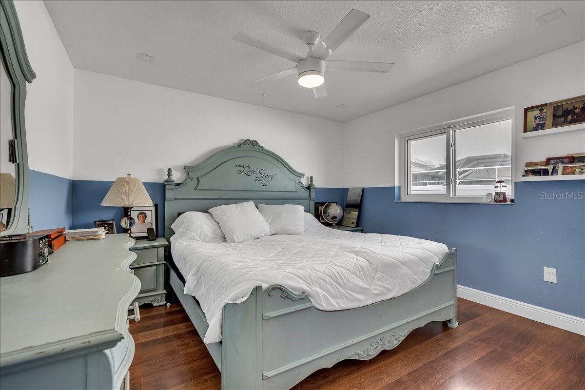 Image 21 of 35 For 6308 Zeno Circle