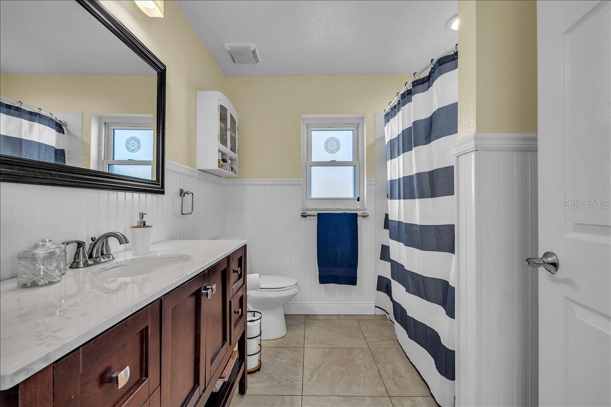 Image 23 of 35 For 6308 Zeno Circle