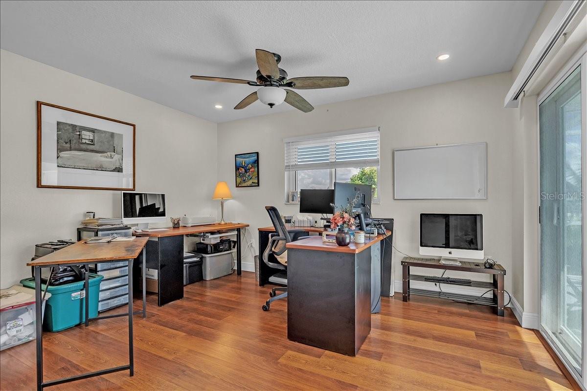 Image 24 of 35 For 6308 Zeno Circle