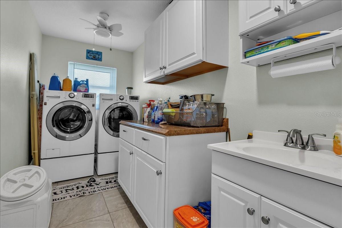 Image 26 of 35 For 6308 Zeno Circle