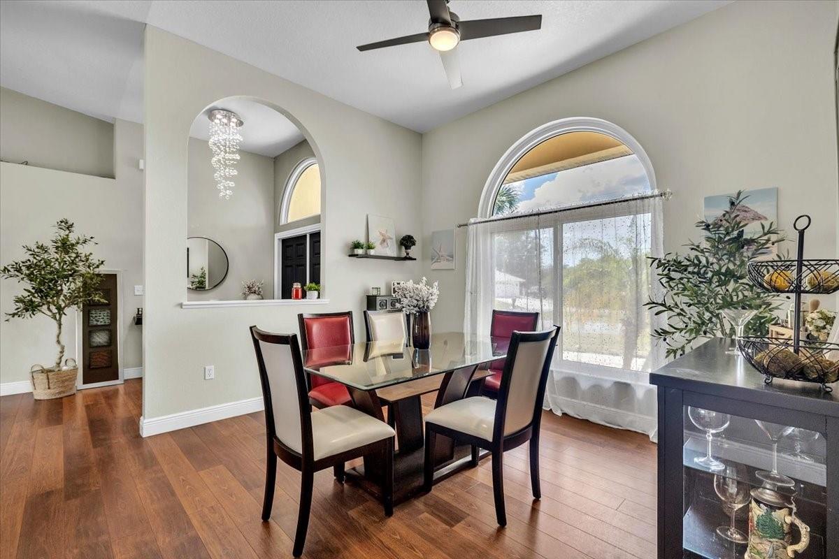 Image 9 of 35 For 6308 Zeno Circle