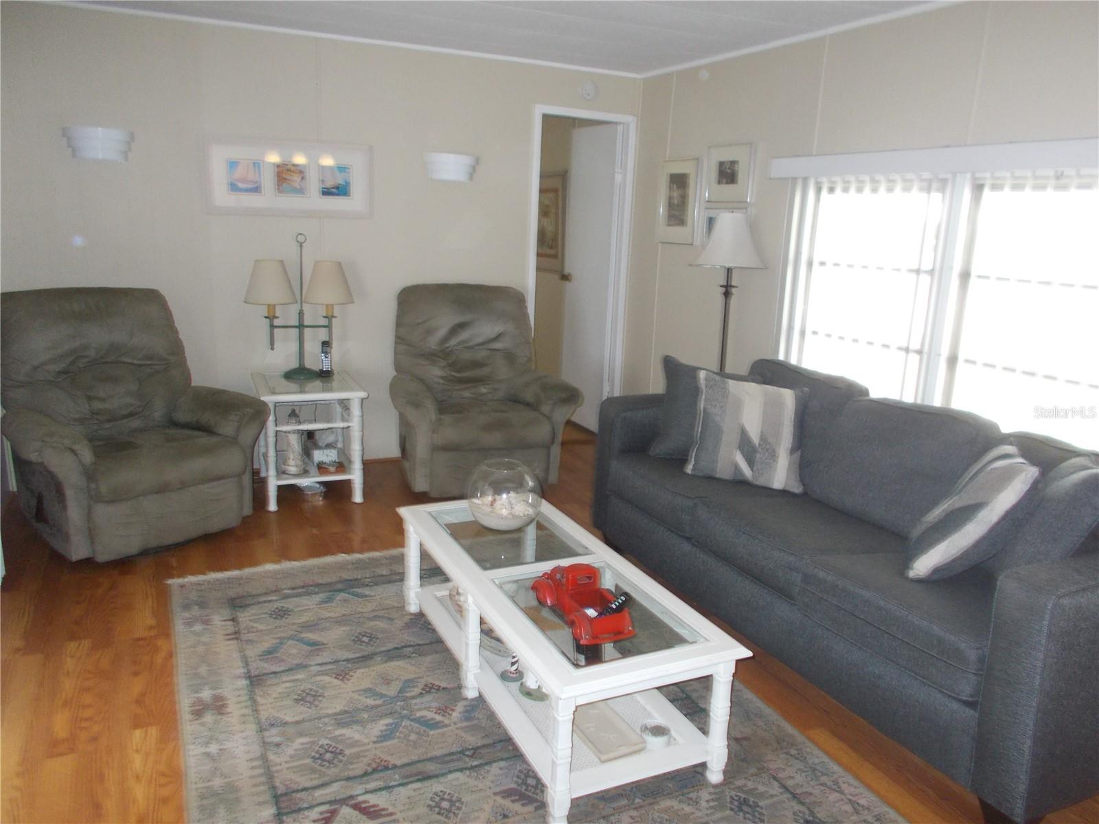 Image 7 of 56 For 5039 Palena Boulevard