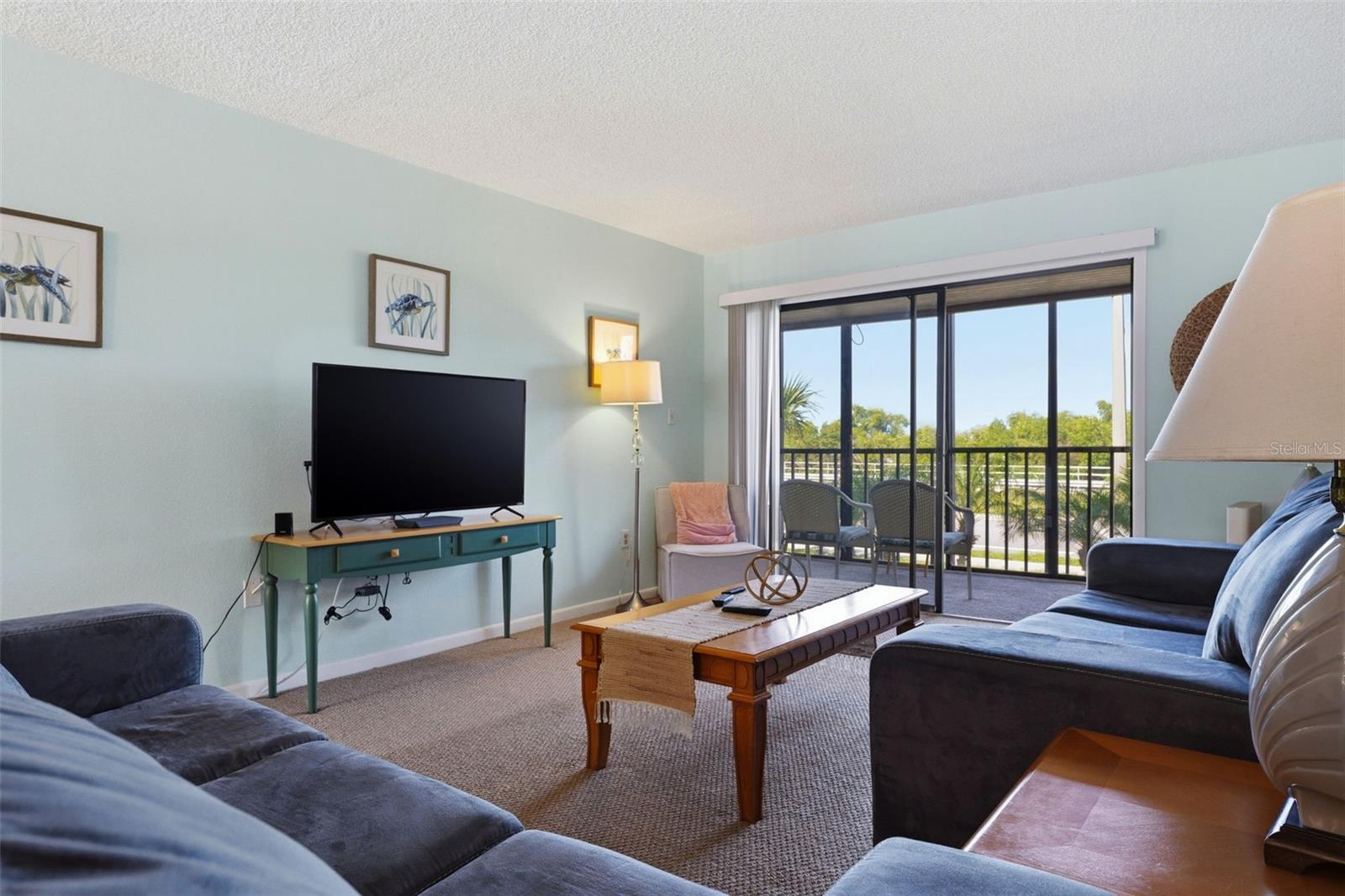 Image 3 of 15 For 14459 River Beach Drive B 110