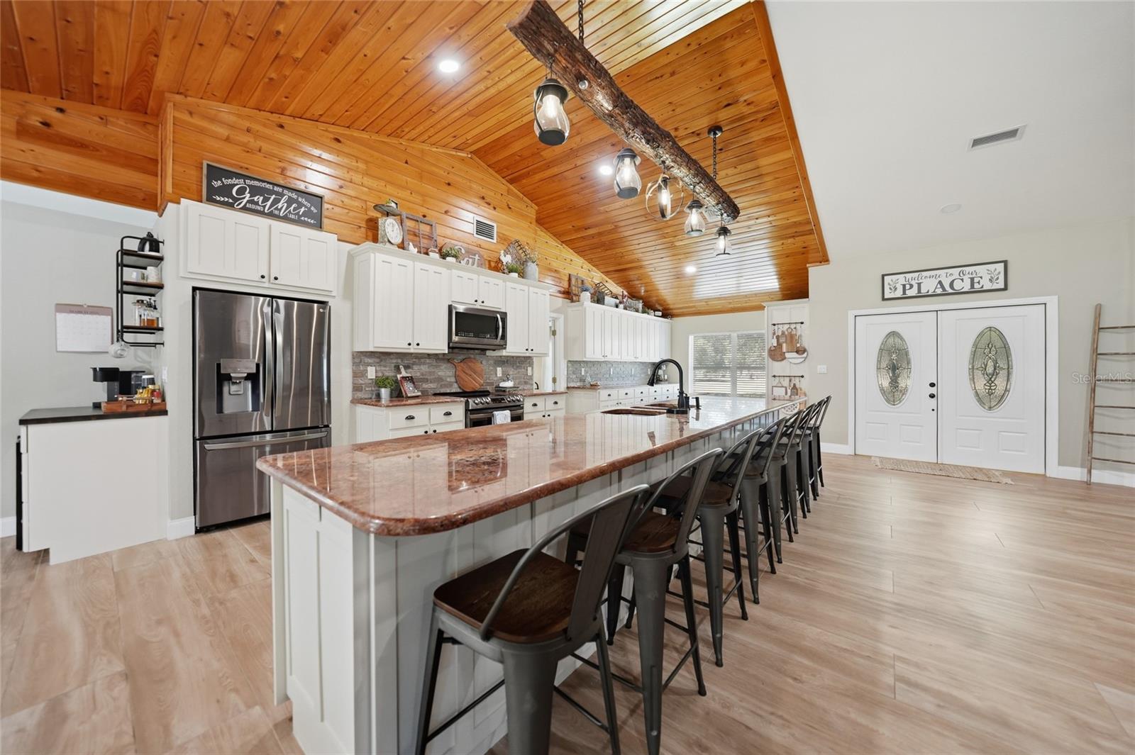 Image 13 of 75 For 5134 Oakwood Avenue