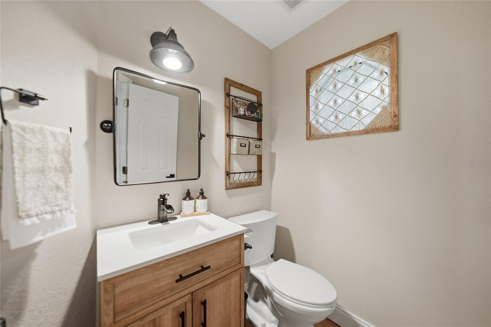 Image 39 of 75 For 5134 Oakwood Avenue