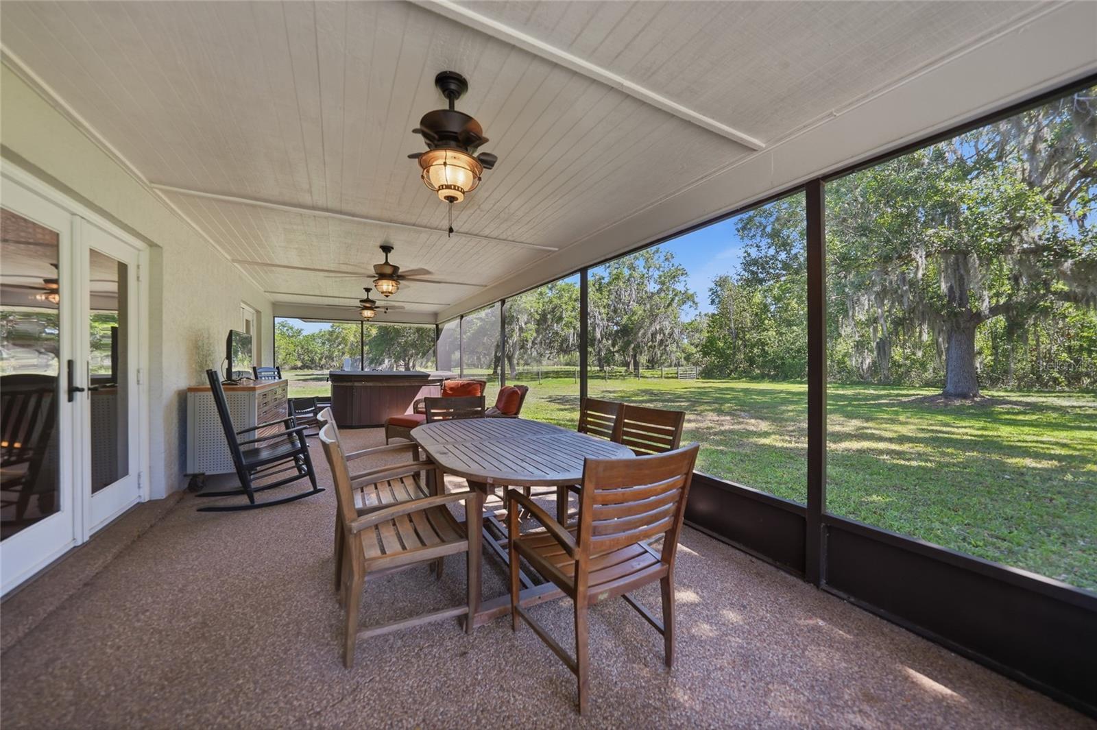 Image 54 of 75 For 5134 Oakwood Avenue