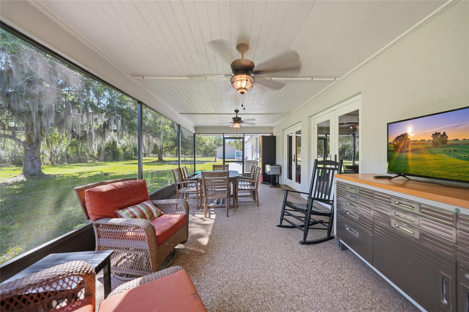 Image 55 of 75 For 5134 Oakwood Avenue