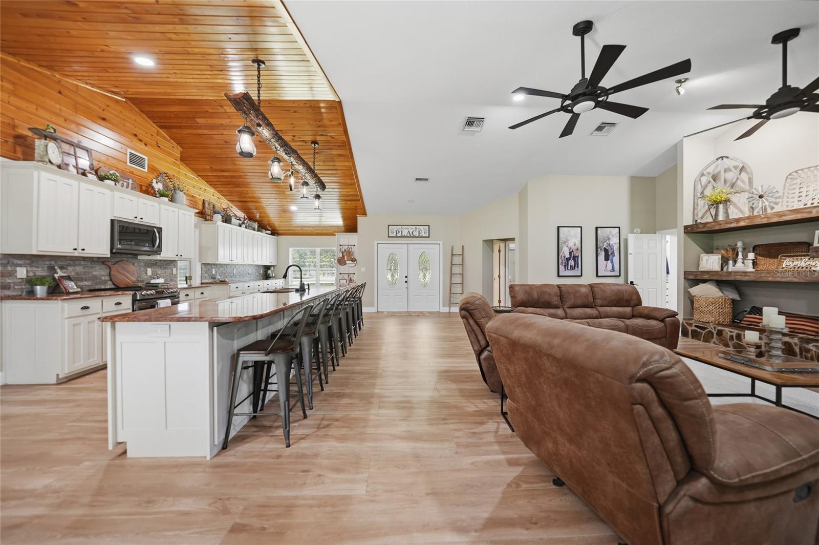 Image 7 of 75 For 5134 Oakwood Avenue