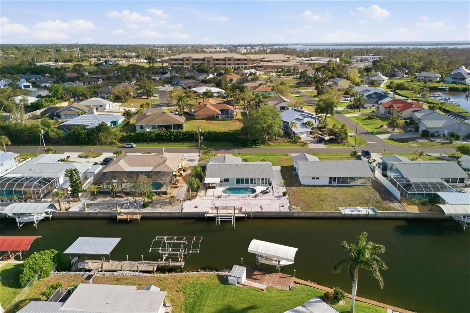 Image 65 of 72 For 1014 Lee Street