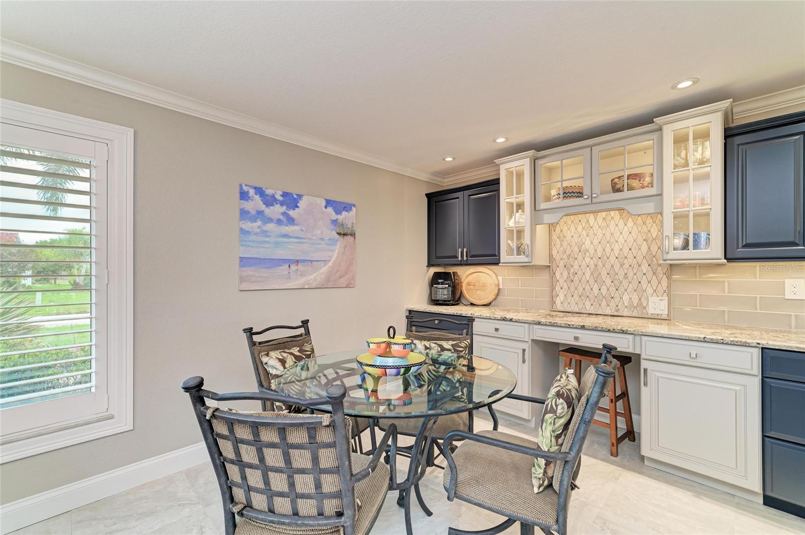 Image 12 of 76 For 2358 El Cerito Court