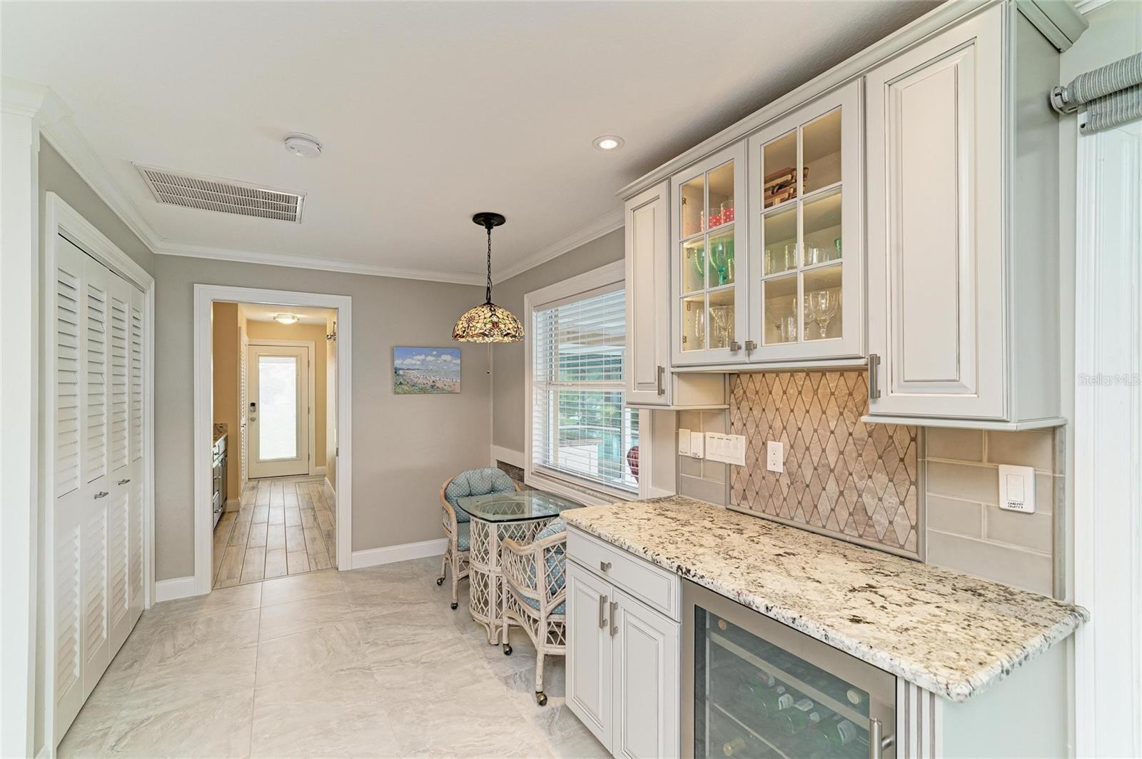 Image 22 of 76 For 2358 El Cerito Court