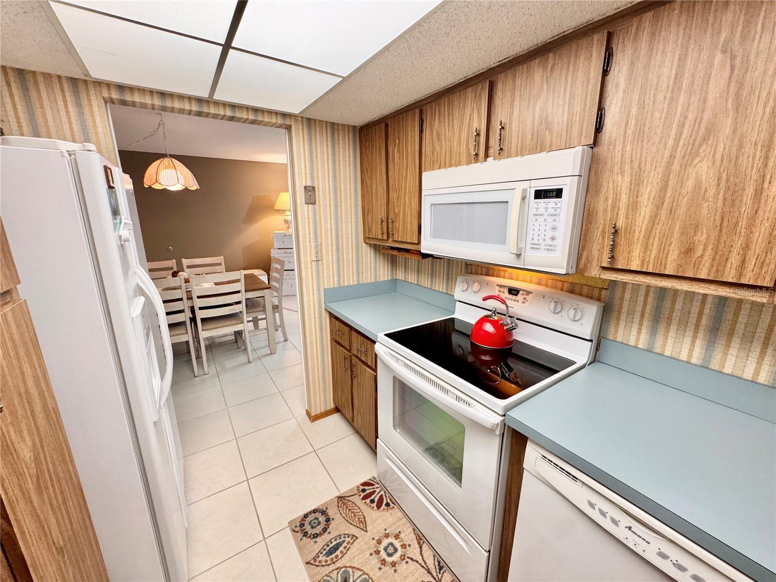 Image 10 of 51 For 21280 Brinson Avenue 218