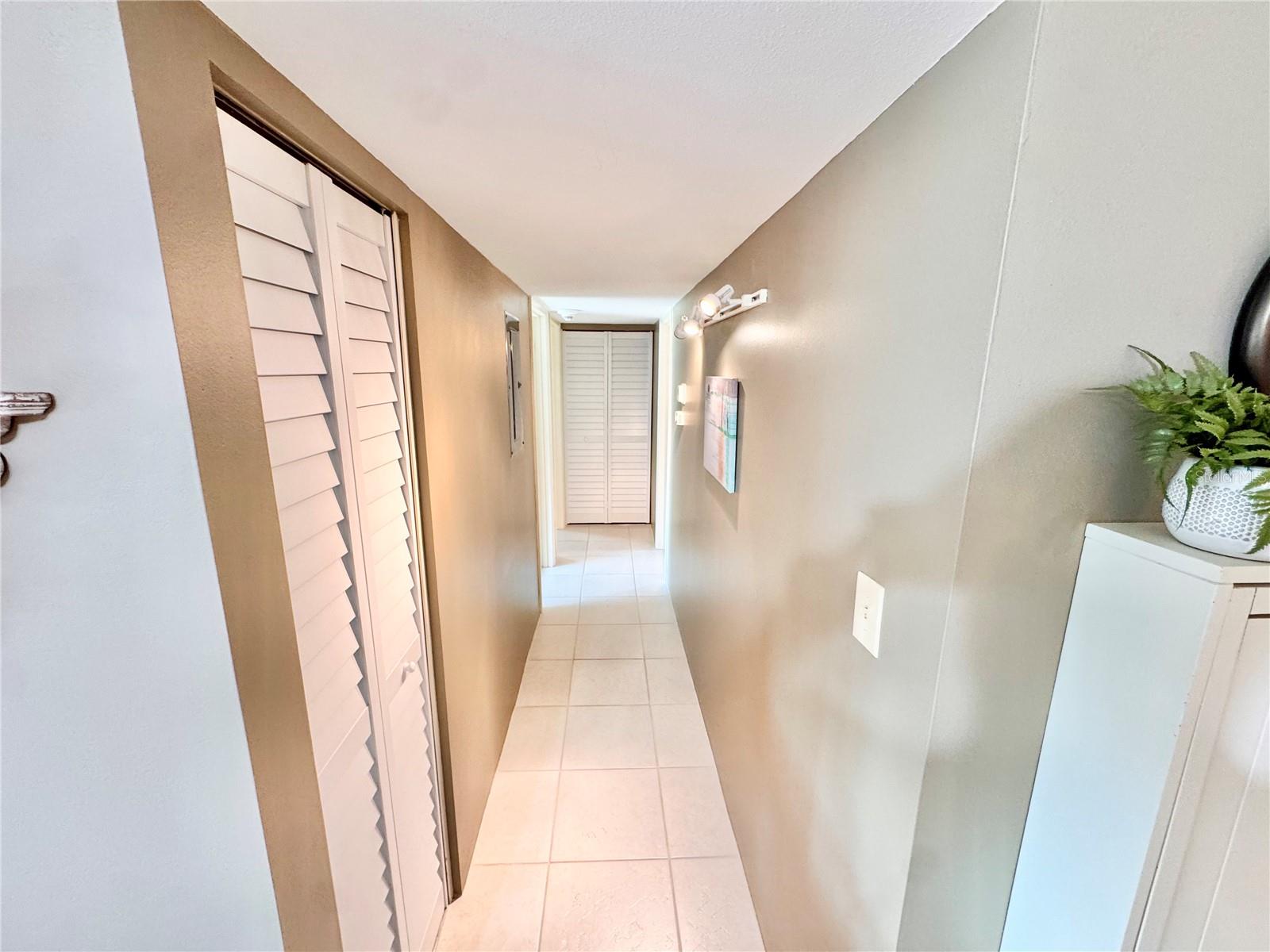 Image 12 of 51 For 21280 Brinson Avenue 218