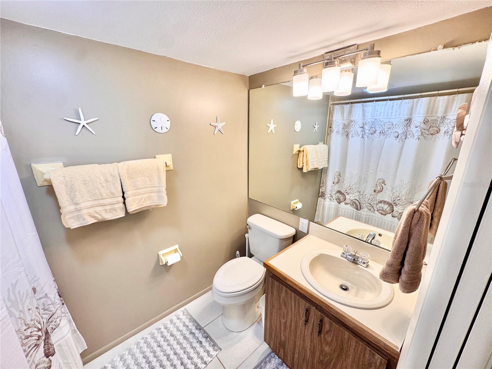 Image 24 of 51 For 21280 Brinson Avenue 218