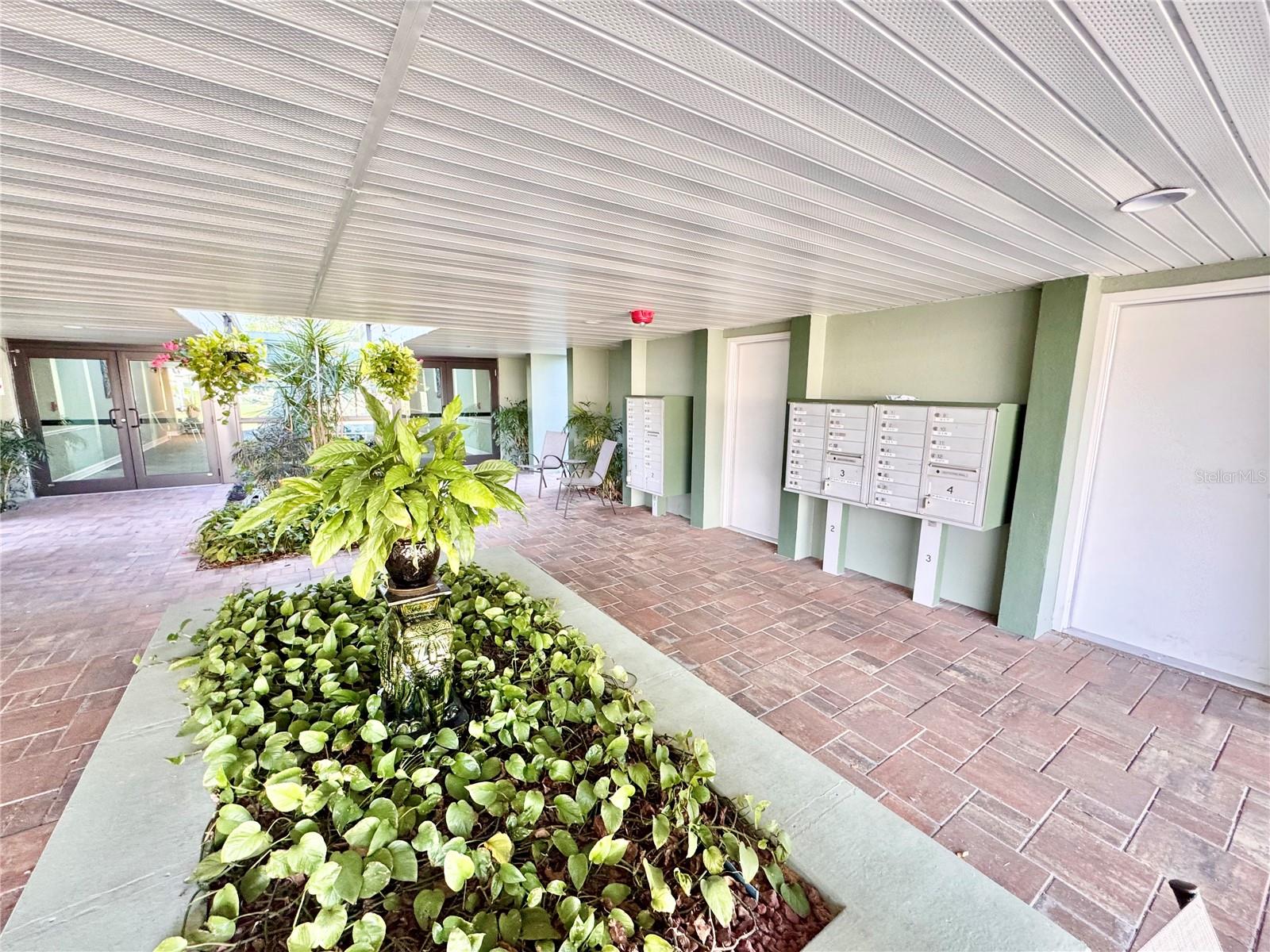 Image 41 of 51 For 21280 Brinson Avenue 218