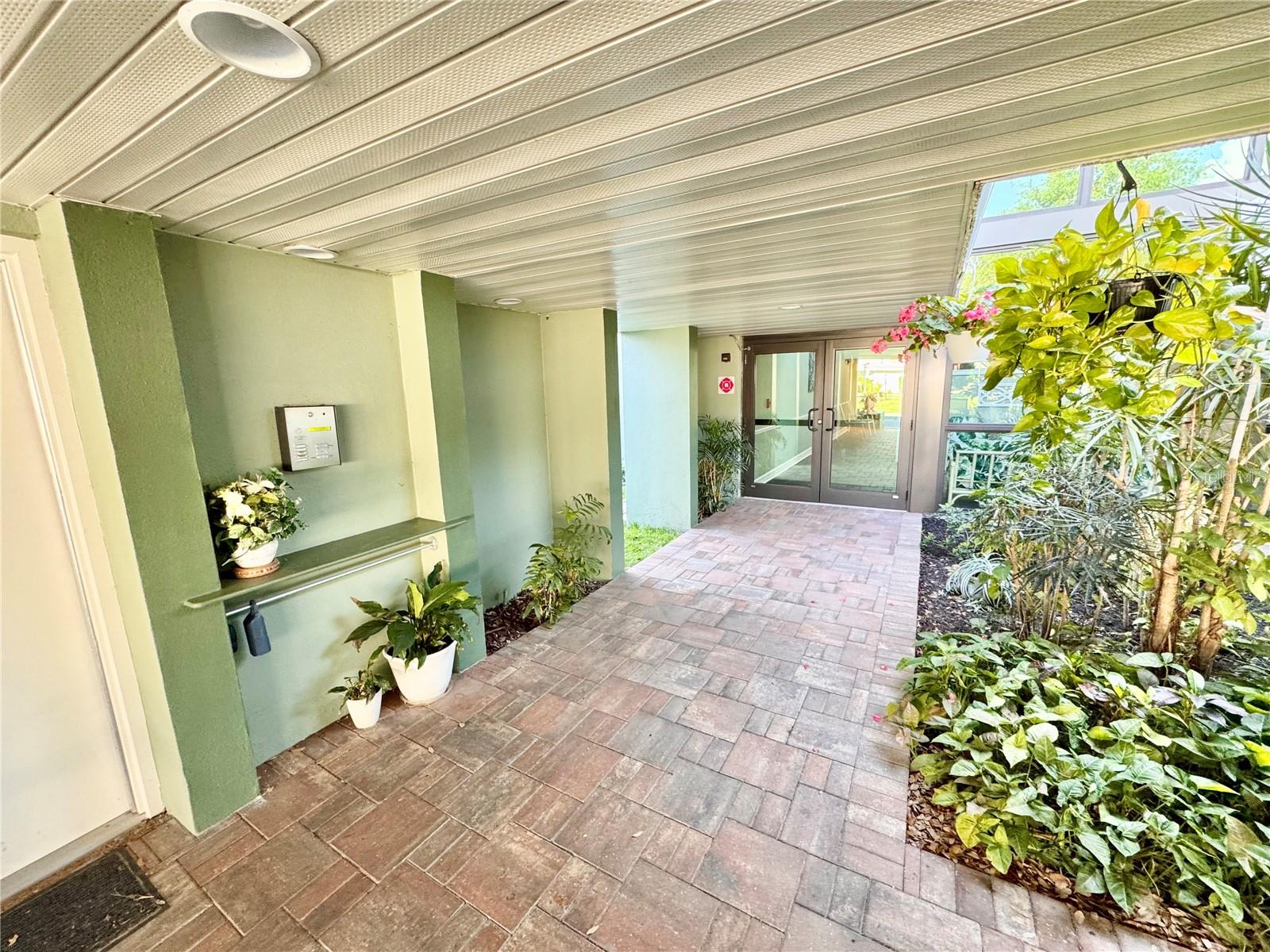 Image 42 of 51 For 21280 Brinson Avenue 218