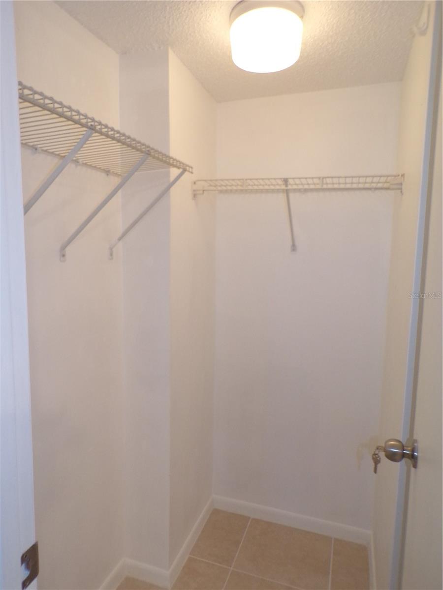 Image 22 of 29 For 21405 Olean Boulevard 520