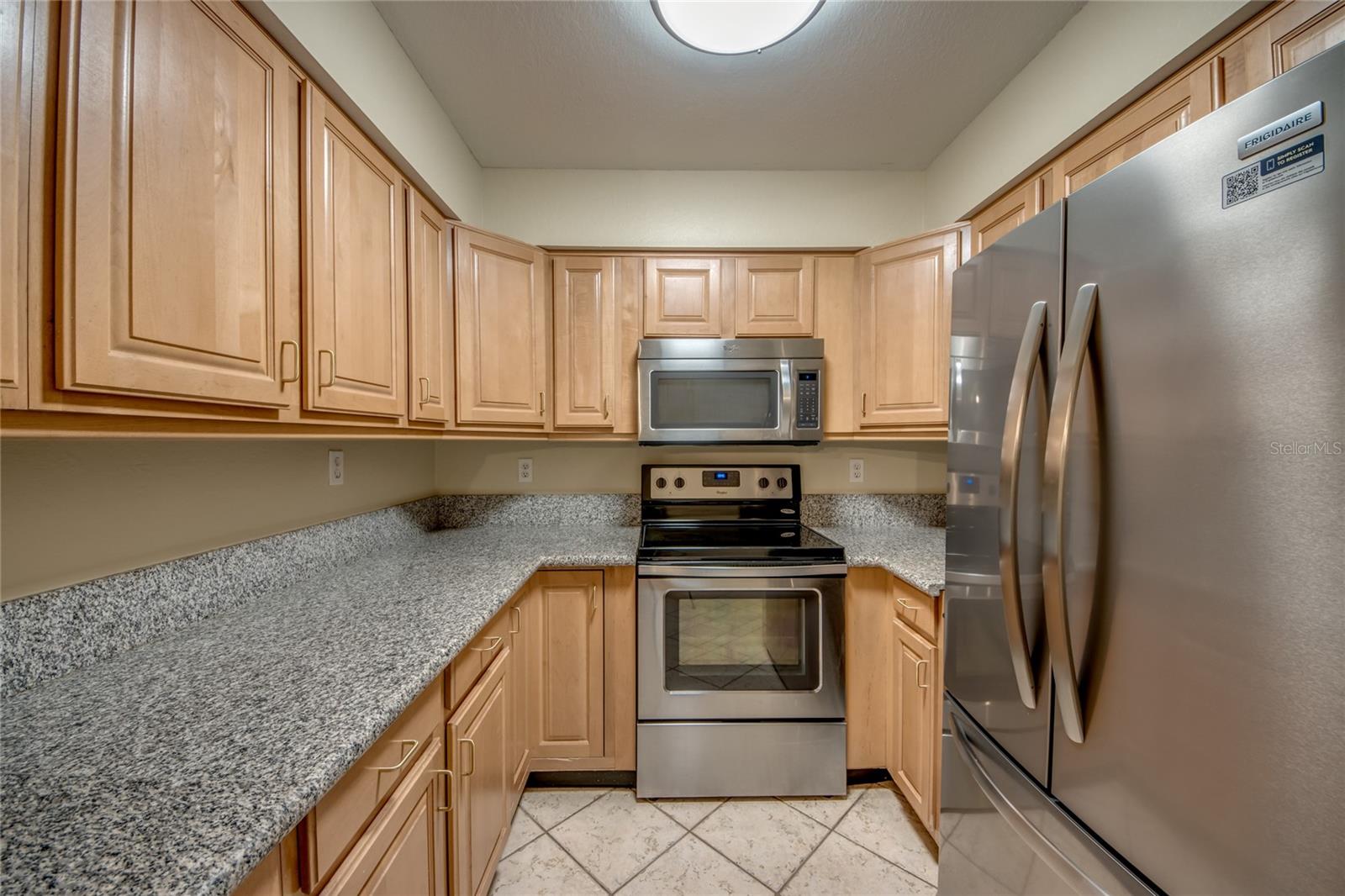 Image 13 of 32 For 12515 Mcgregor Boulevard 210