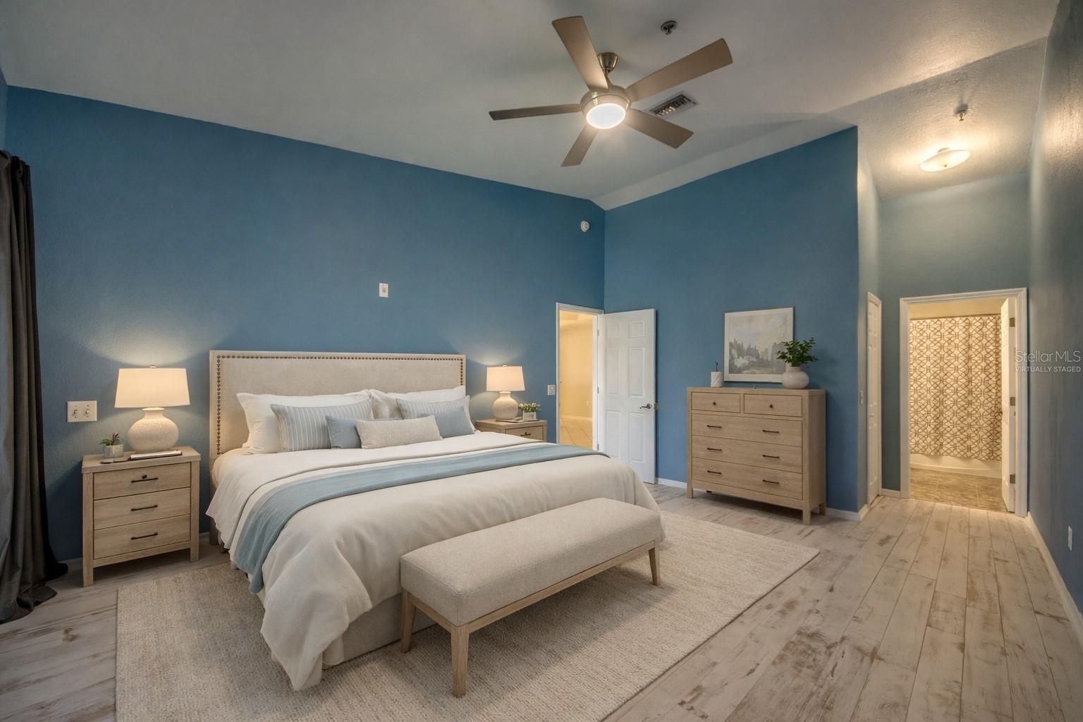 Image 16 of 32 For 12515 Mcgregor Boulevard 210