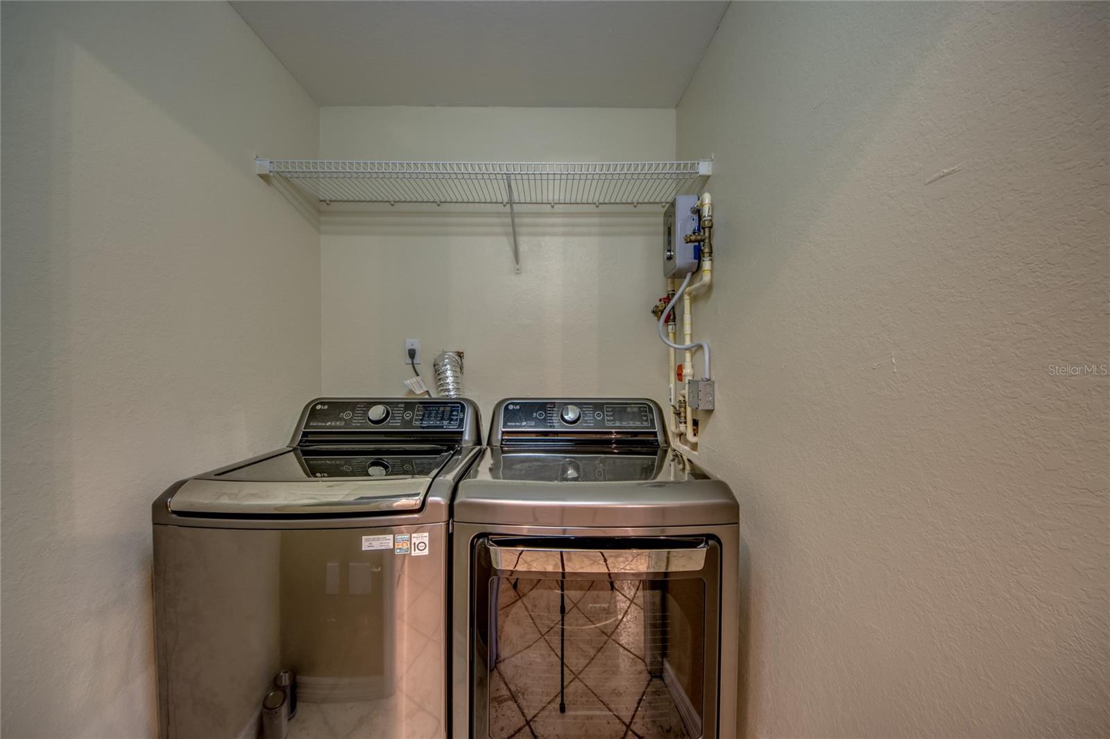 Image 27 of 32 For 12515 Mcgregor Boulevard 210