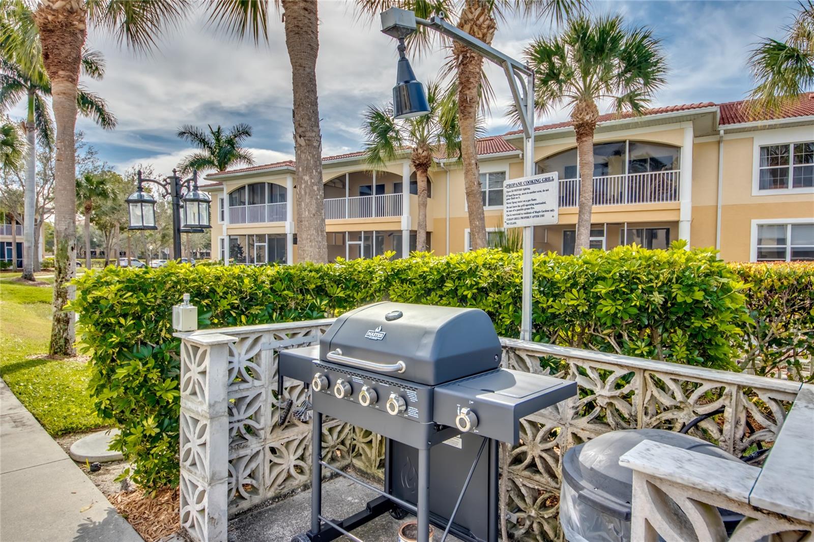 Image 31 of 32 For 12515 Mcgregor Boulevard 210