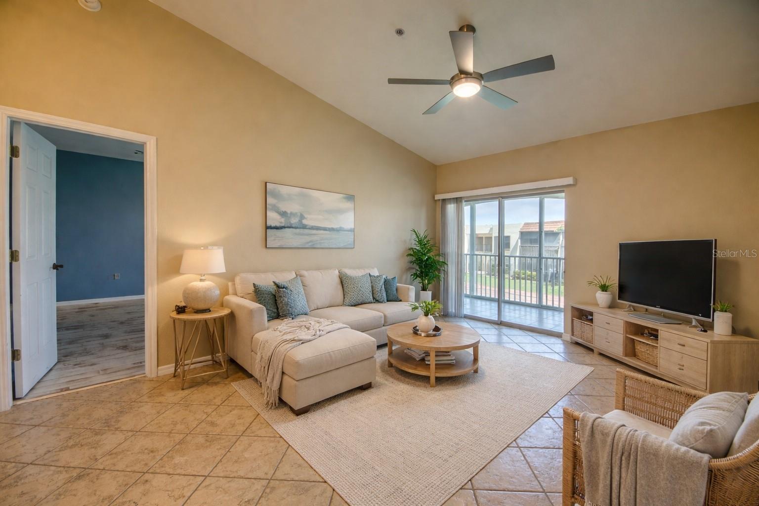 Image 8 of 32 For 12515 Mcgregor Boulevard 210