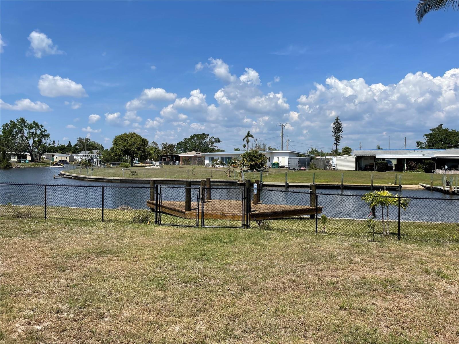 Image 28 of 32 For 815 Conreid Drive Ne