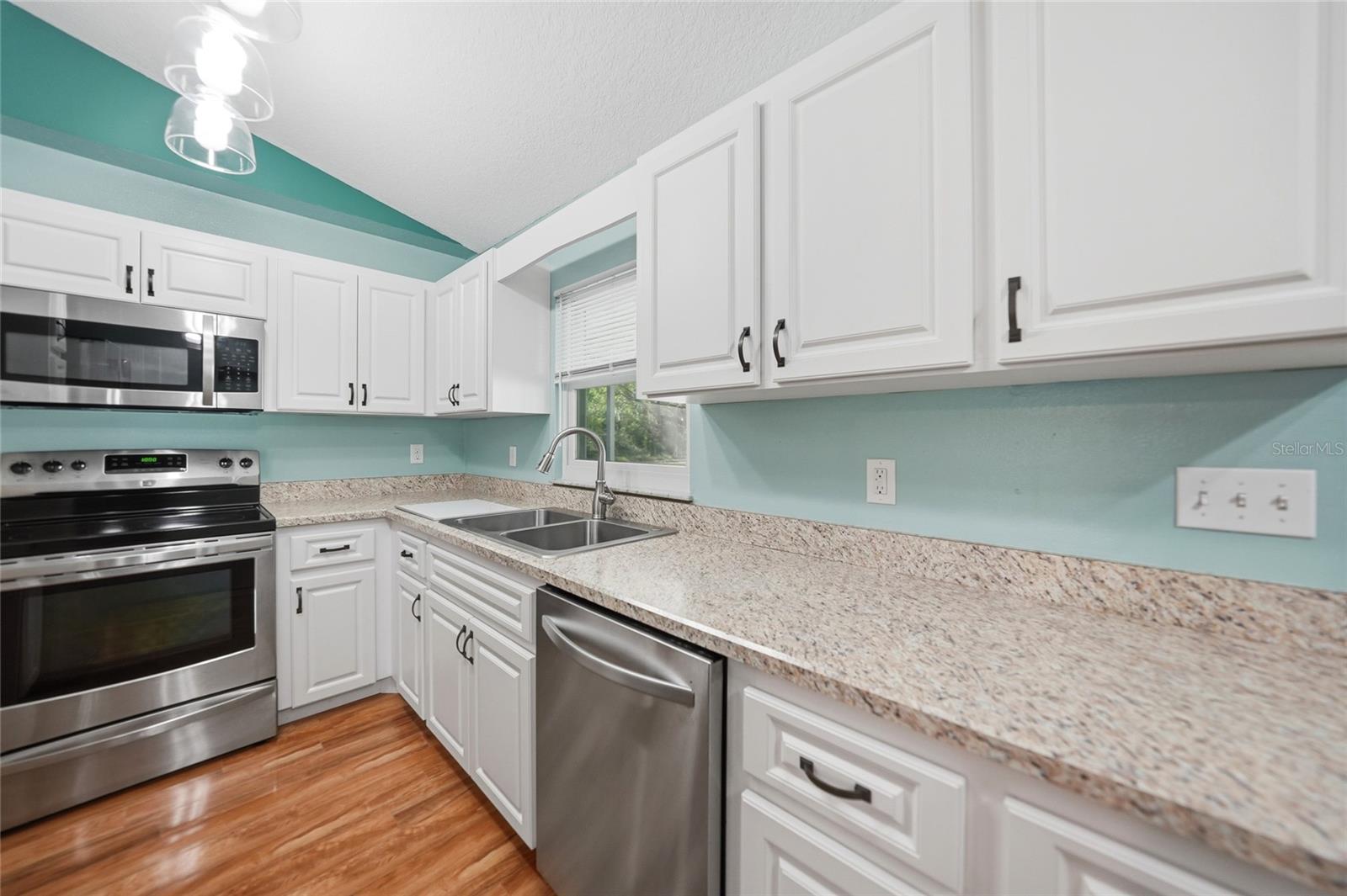 Image 12 of 63 For 3173 Quave Drive