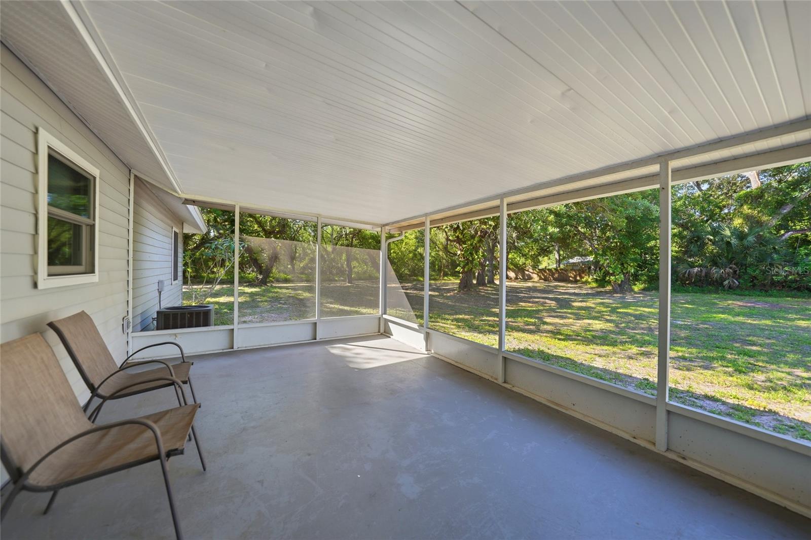 Image 28 of 63 For 3173 Quave Drive