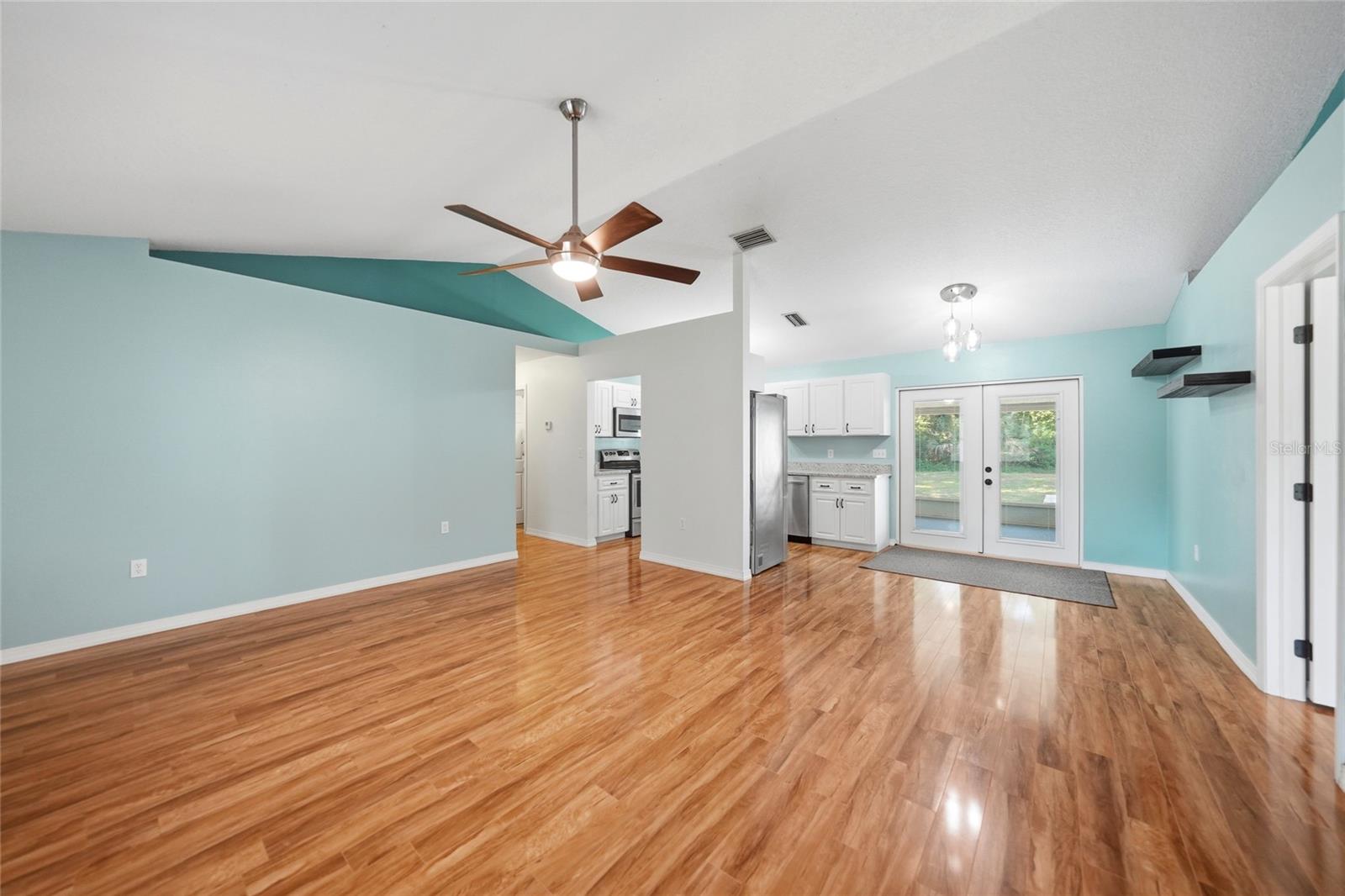 Image 3 of 63 For 3173 Quave Drive