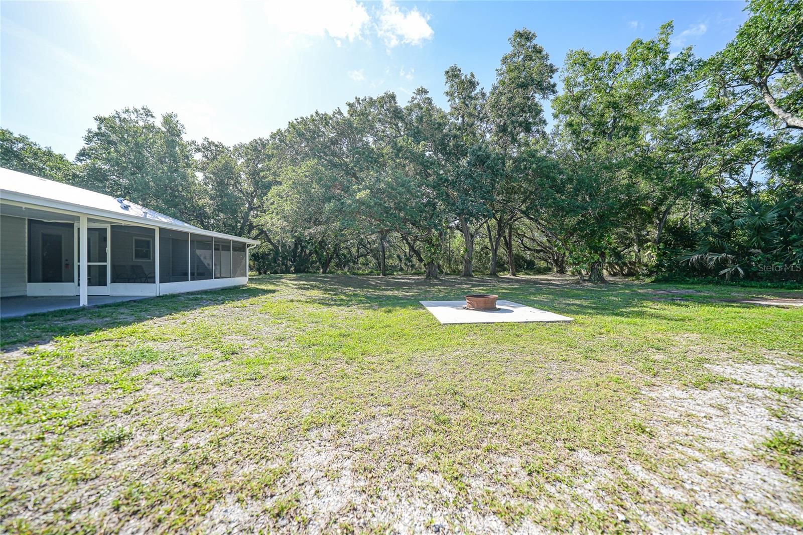 Image 31 of 63 For 3173 Quave Drive