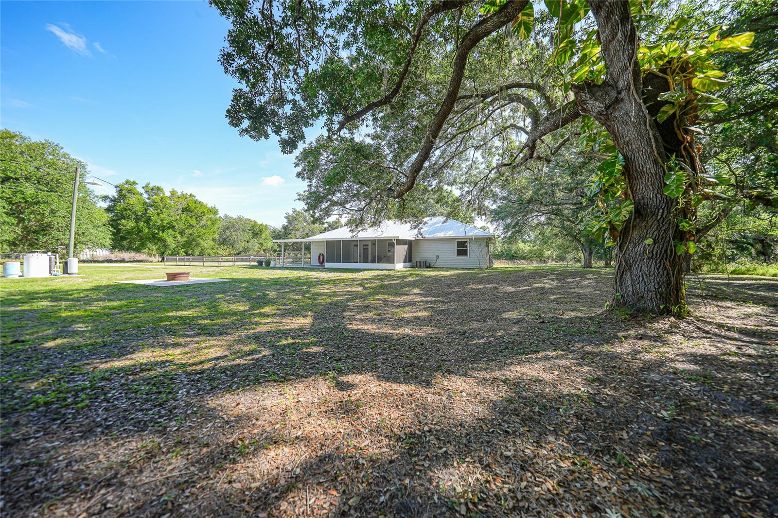 Image 35 of 63 For 3173 Quave Drive