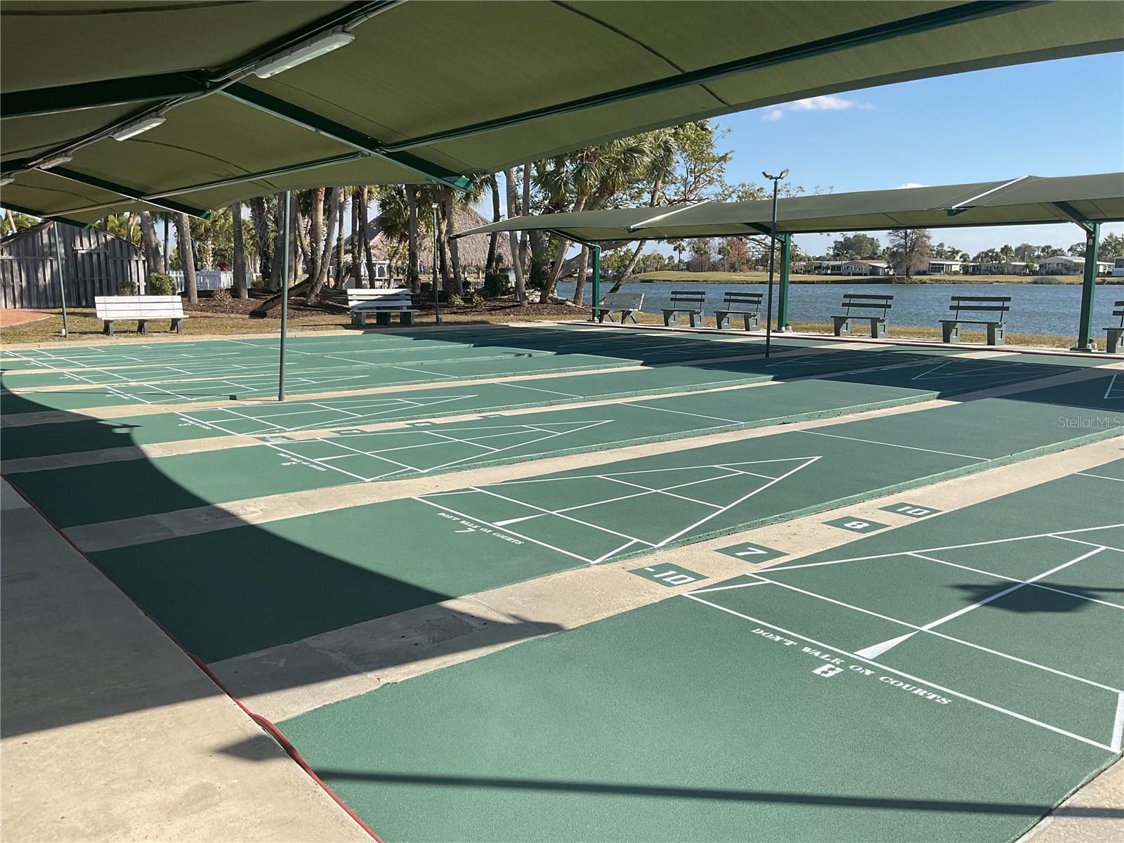 Image 27 of 39 For 2100 Kings Highway 577