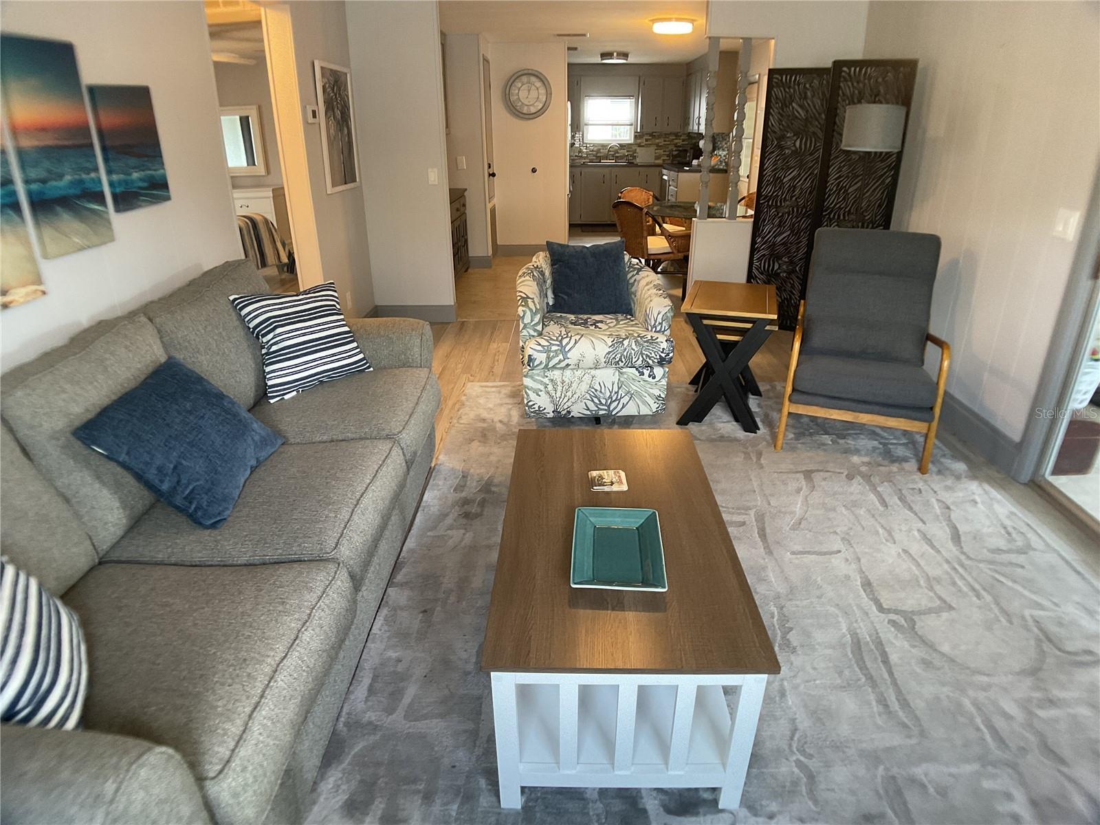 Image 9 of 39 For 2100 Kings Highway 577