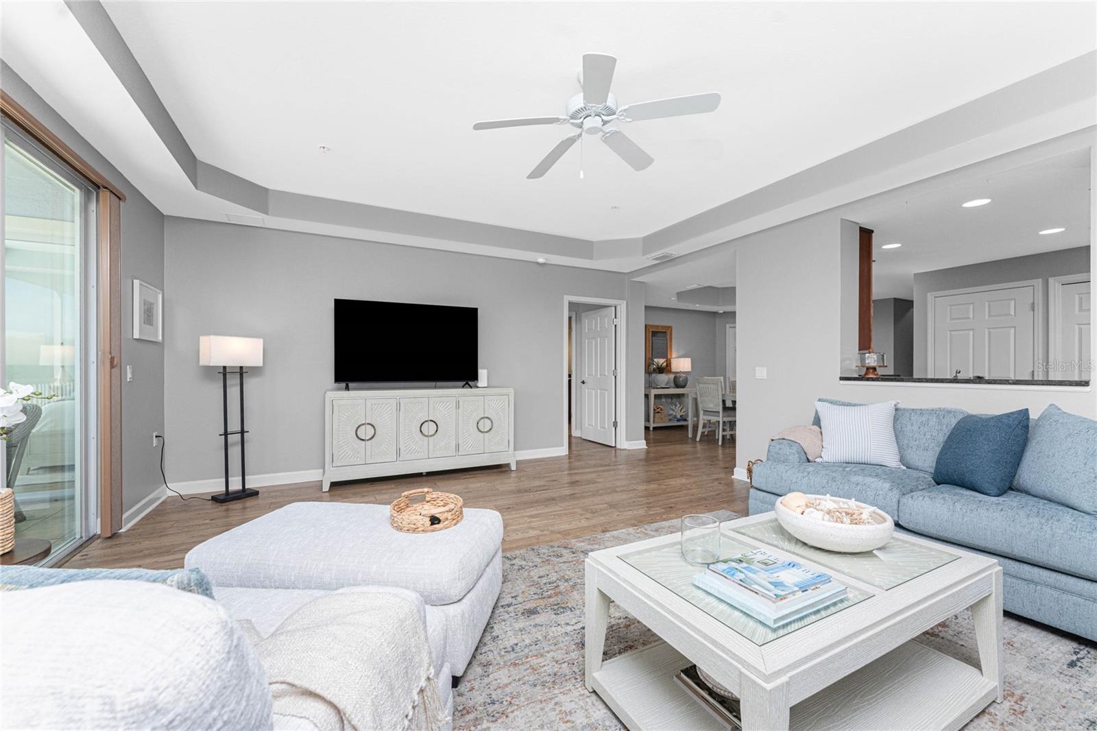 Image 19 of 59 For 2001 Bal Harbor Boulevard 2203