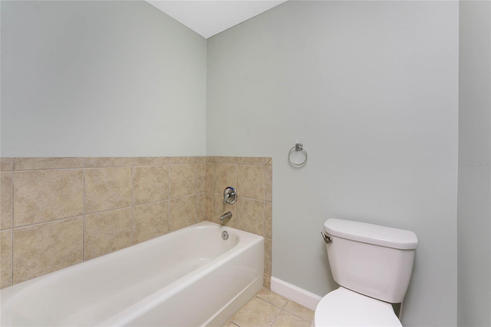 Image 29 of 59 For 2001 Bal Harbor Boulevard 2203