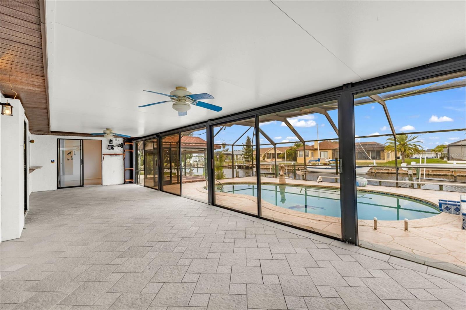 Image 49 of 100 For 238 Fry Terrace Se