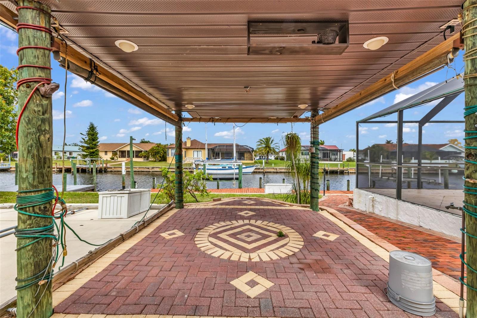 Image 62 of 100 For 238 Fry Terrace Se