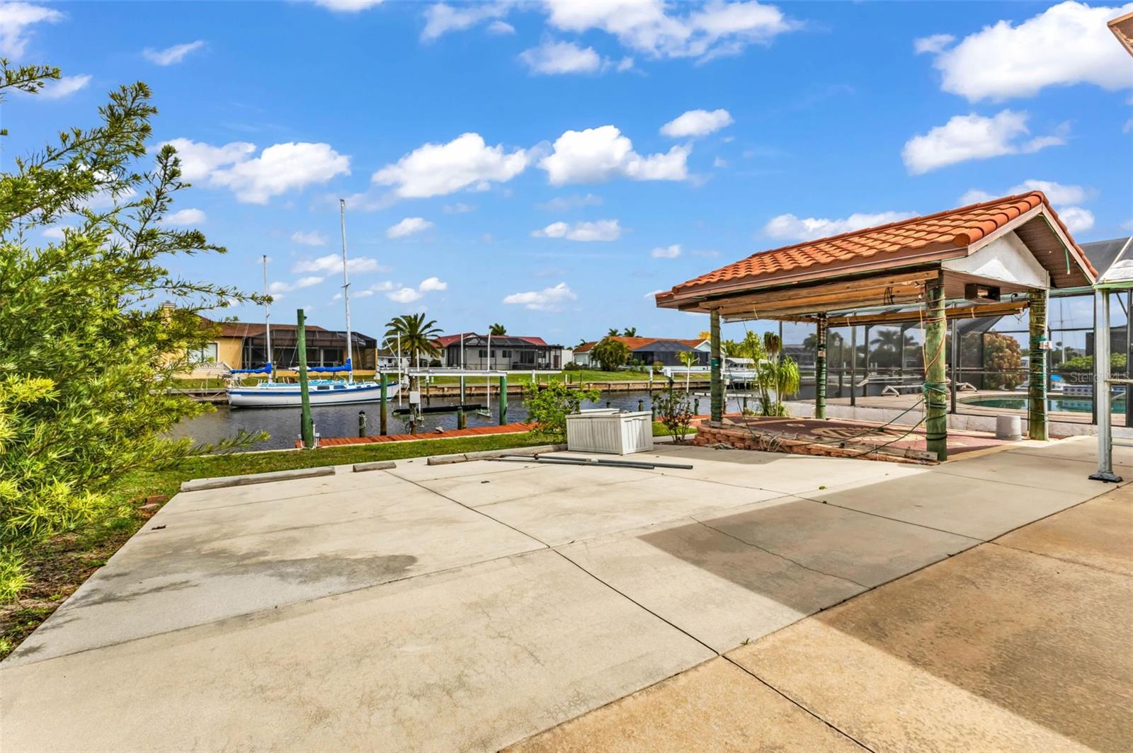 Image 65 of 100 For 238 Fry Terrace Se