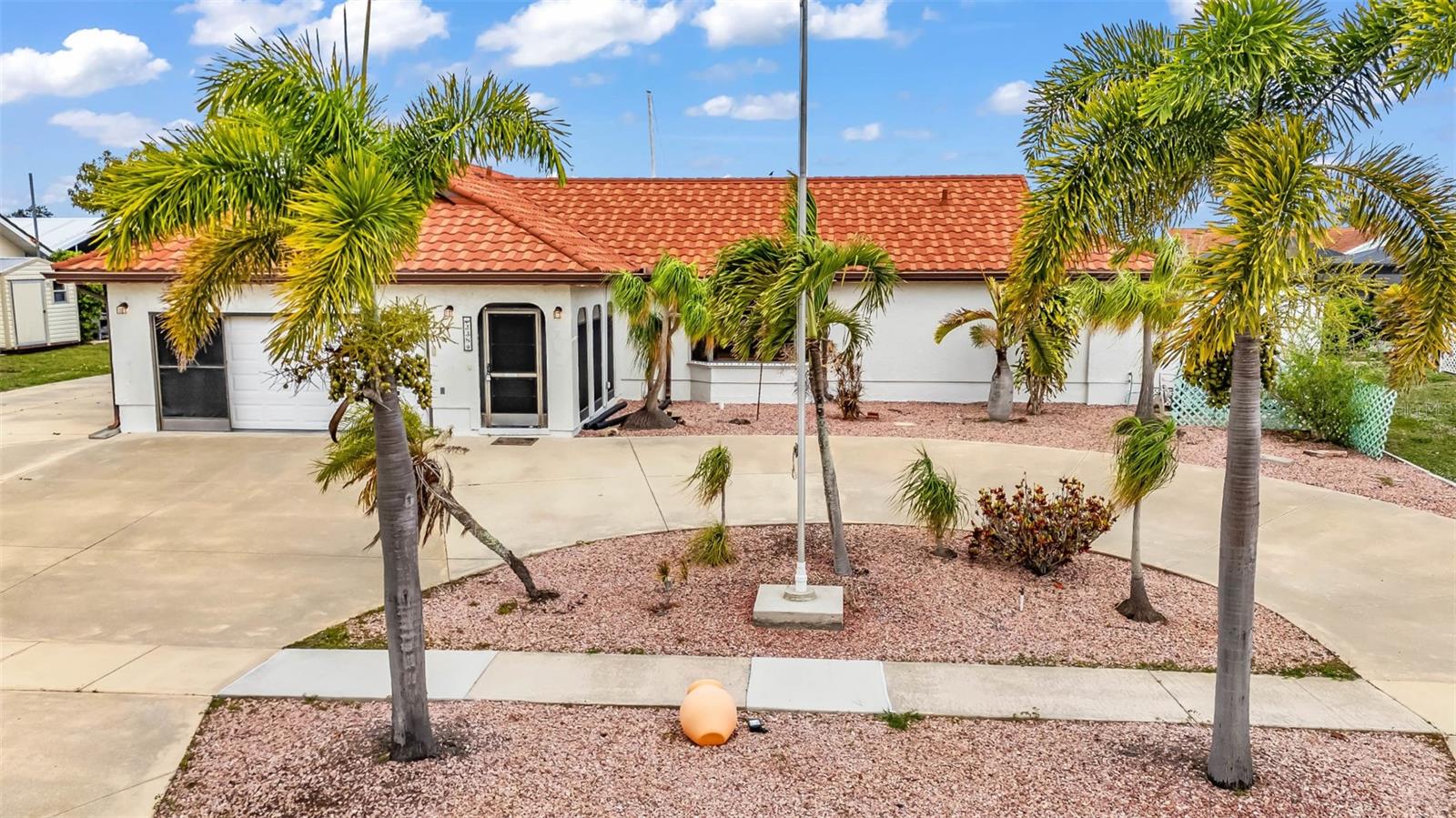 Image 80 of 100 For 238 Fry Terrace Se