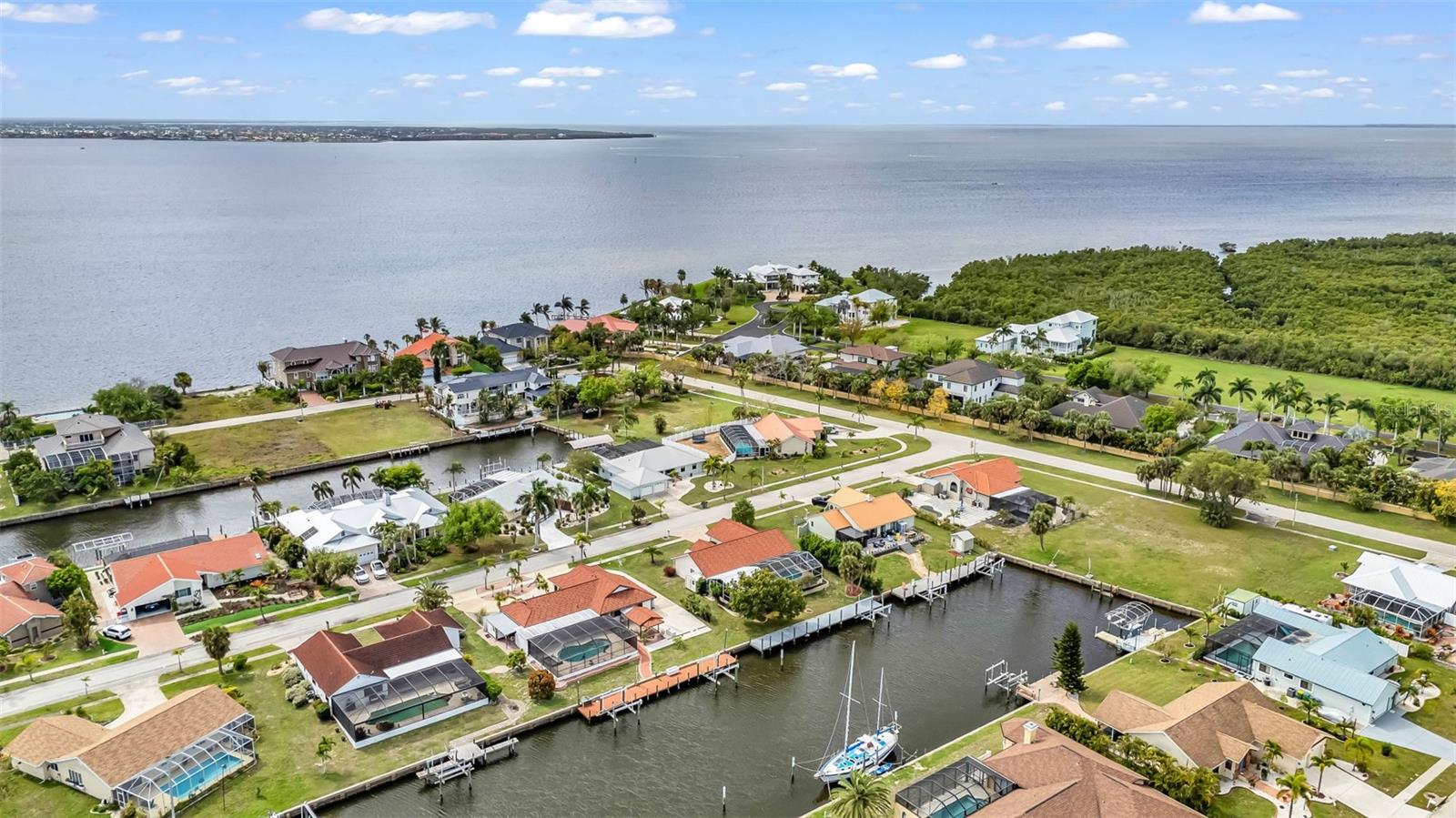 Image 92 of 100 For 238 Fry Terrace Se