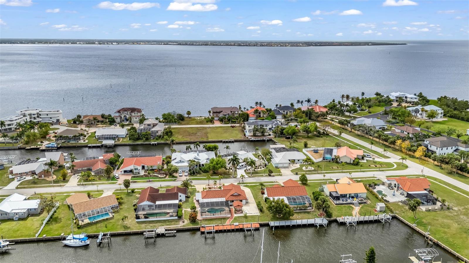 Image 94 of 100 For 238 Fry Terrace Se