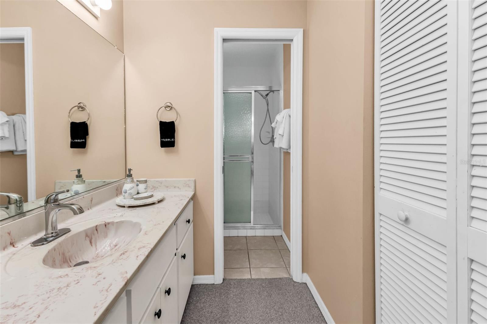 Image 22 of 30 For 285 Mark Twain Lane