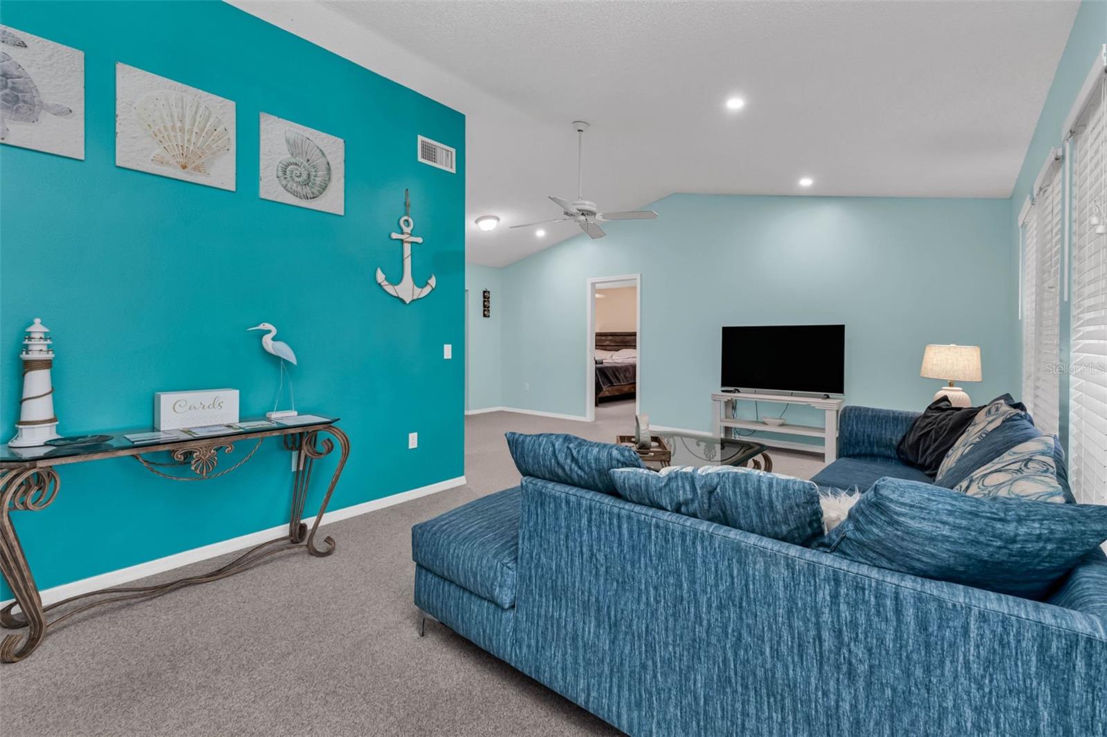 Image 4 of 30 For 285 Mark Twain Lane