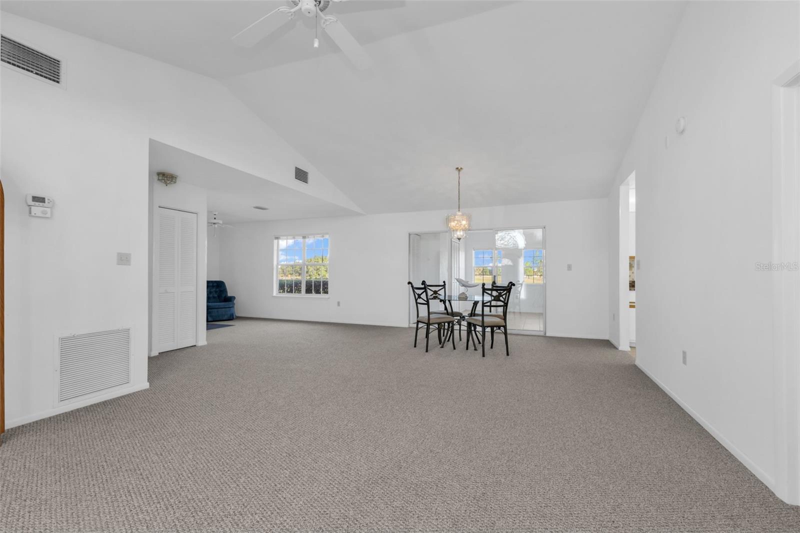 Image 12 of 56 For 8268 Sunnybreeze Road