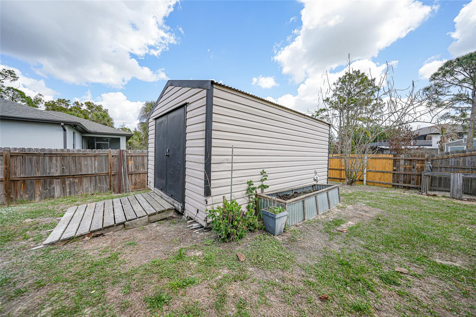 Image 39 of 50 For 2653 Jaylene Road