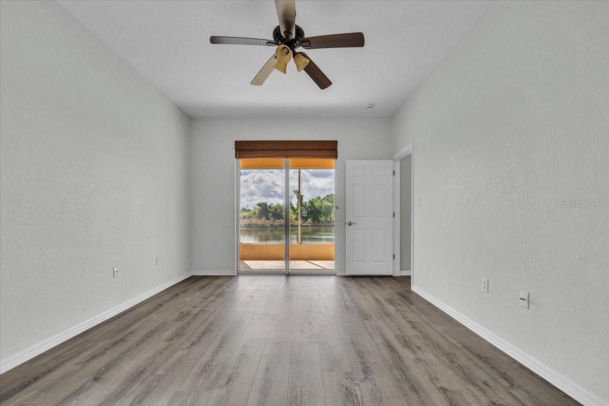 Image 23 of 62 For 24225 Westgate Boulevard