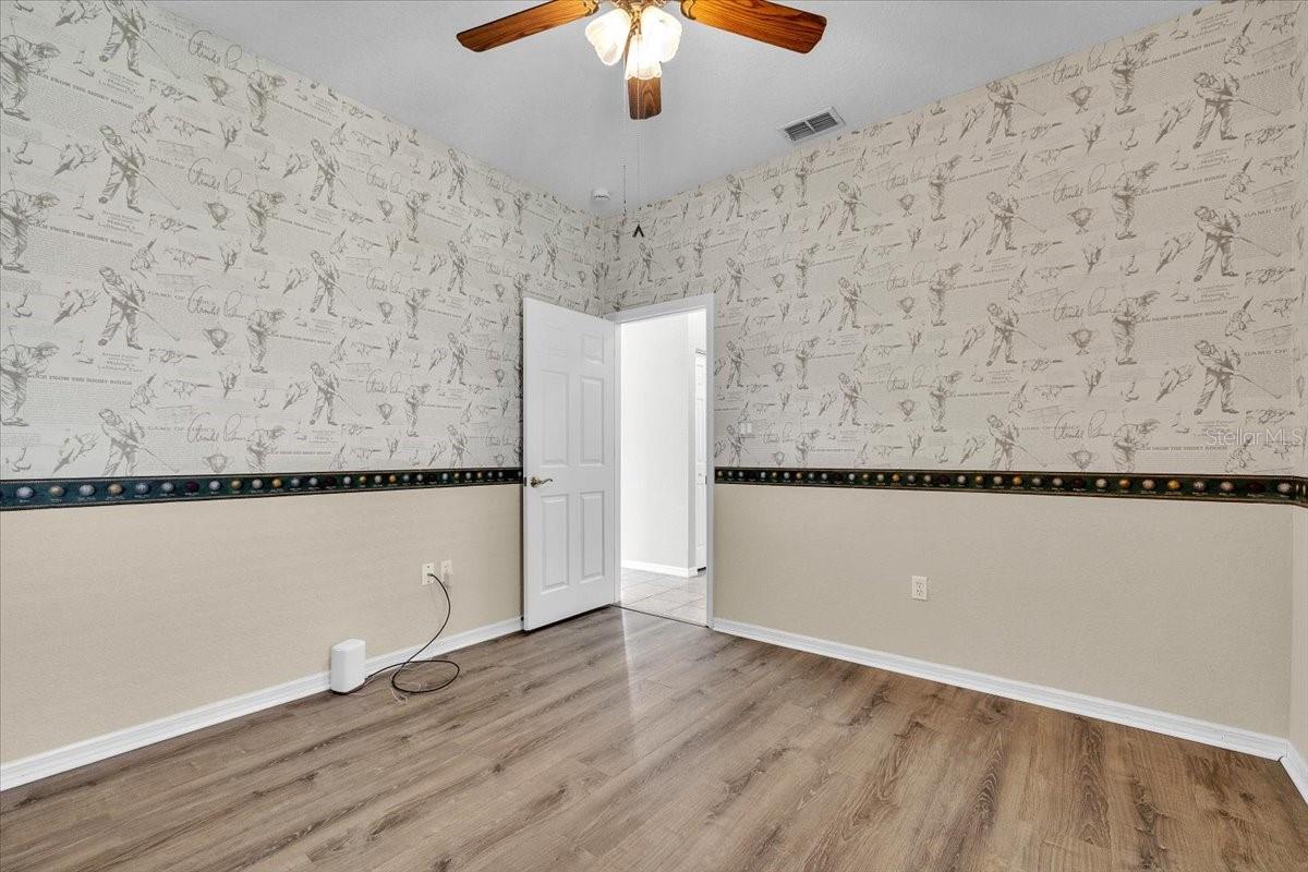 Image 31 of 62 For 24225 Westgate Boulevard