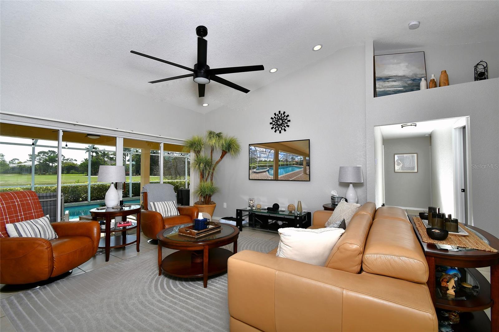 Image 16 of 34 For 3945 Cape Cole Boulevard