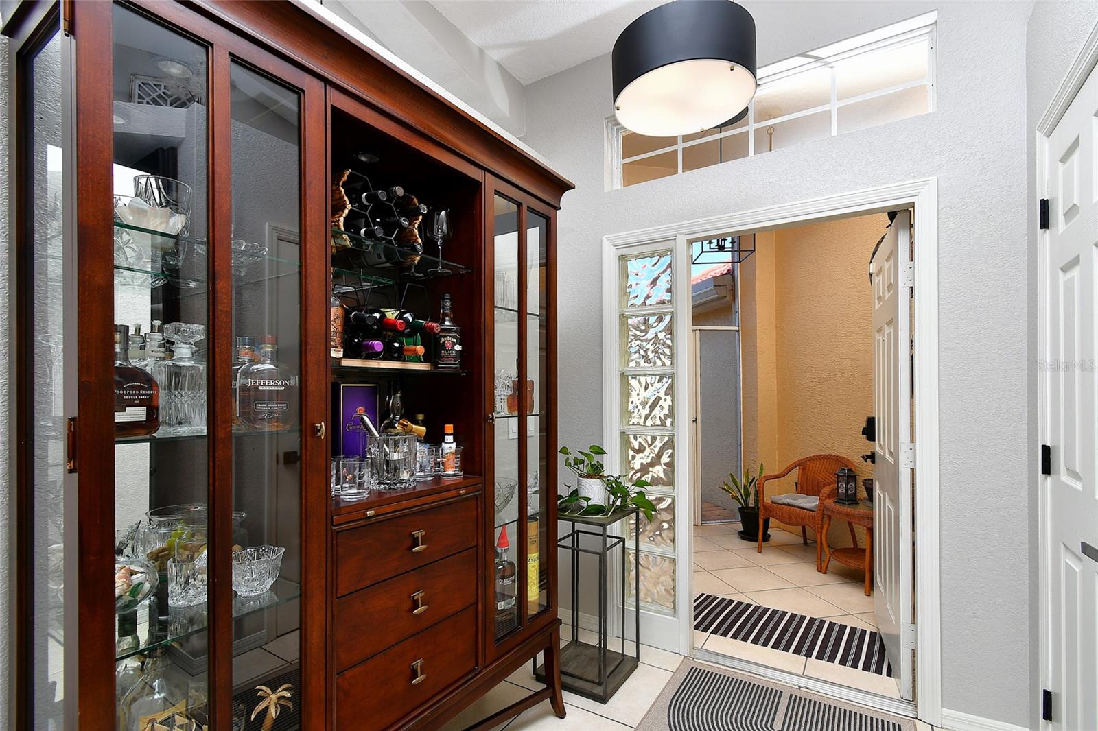 Image 4 of 34 For 3945 Cape Cole Boulevard